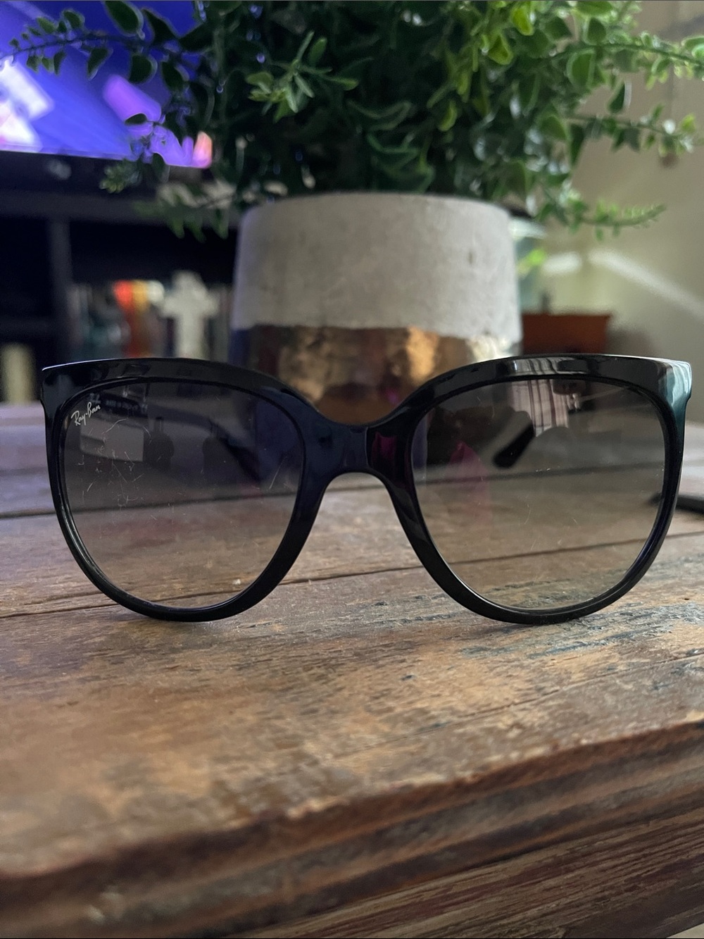 Ray-Ban Women's Black Gradient Cat-Eye Sunglasses